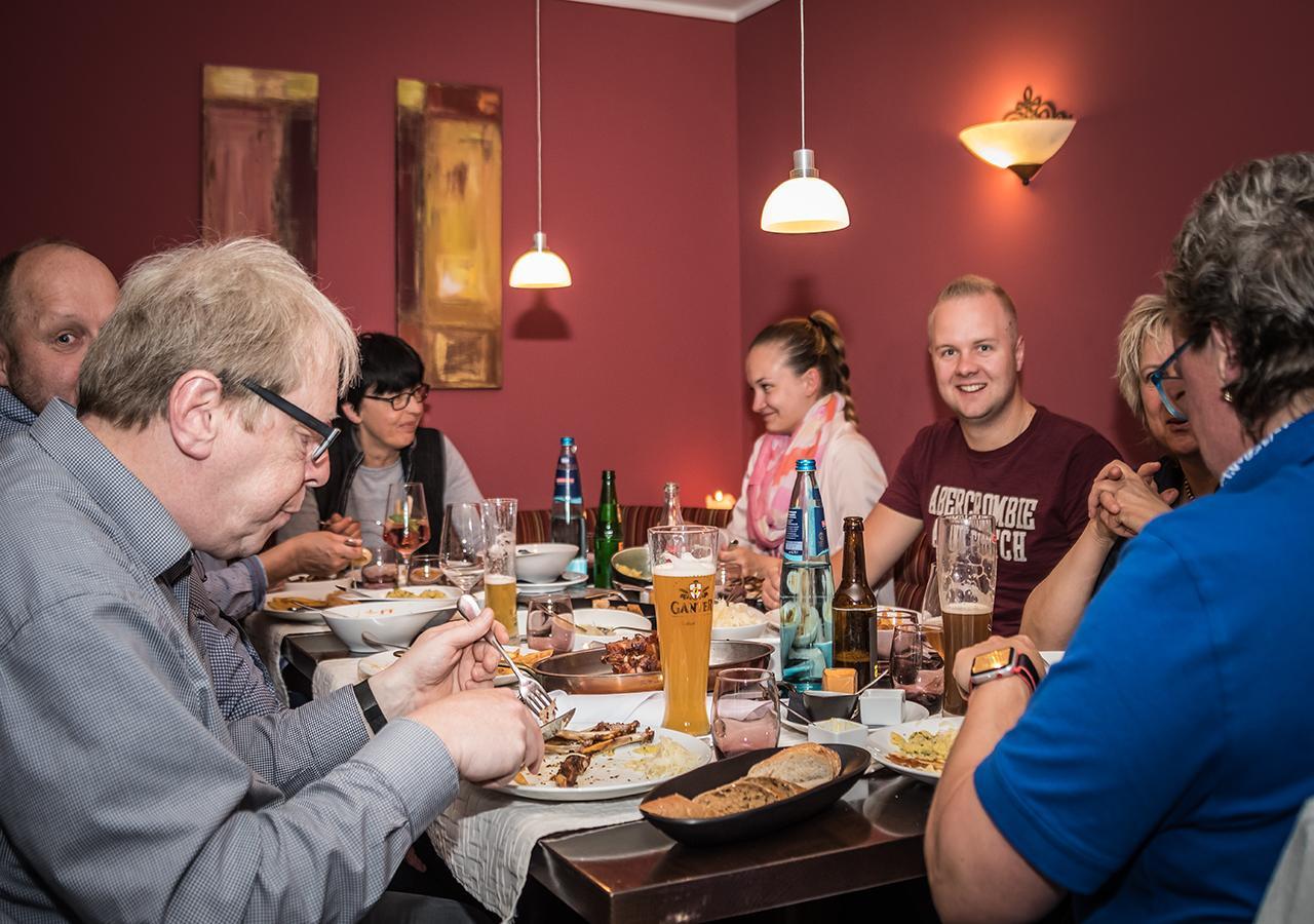 Hotel Restaurant Kochschule Roessle الزاخ المظهر الخارجي الصورة
